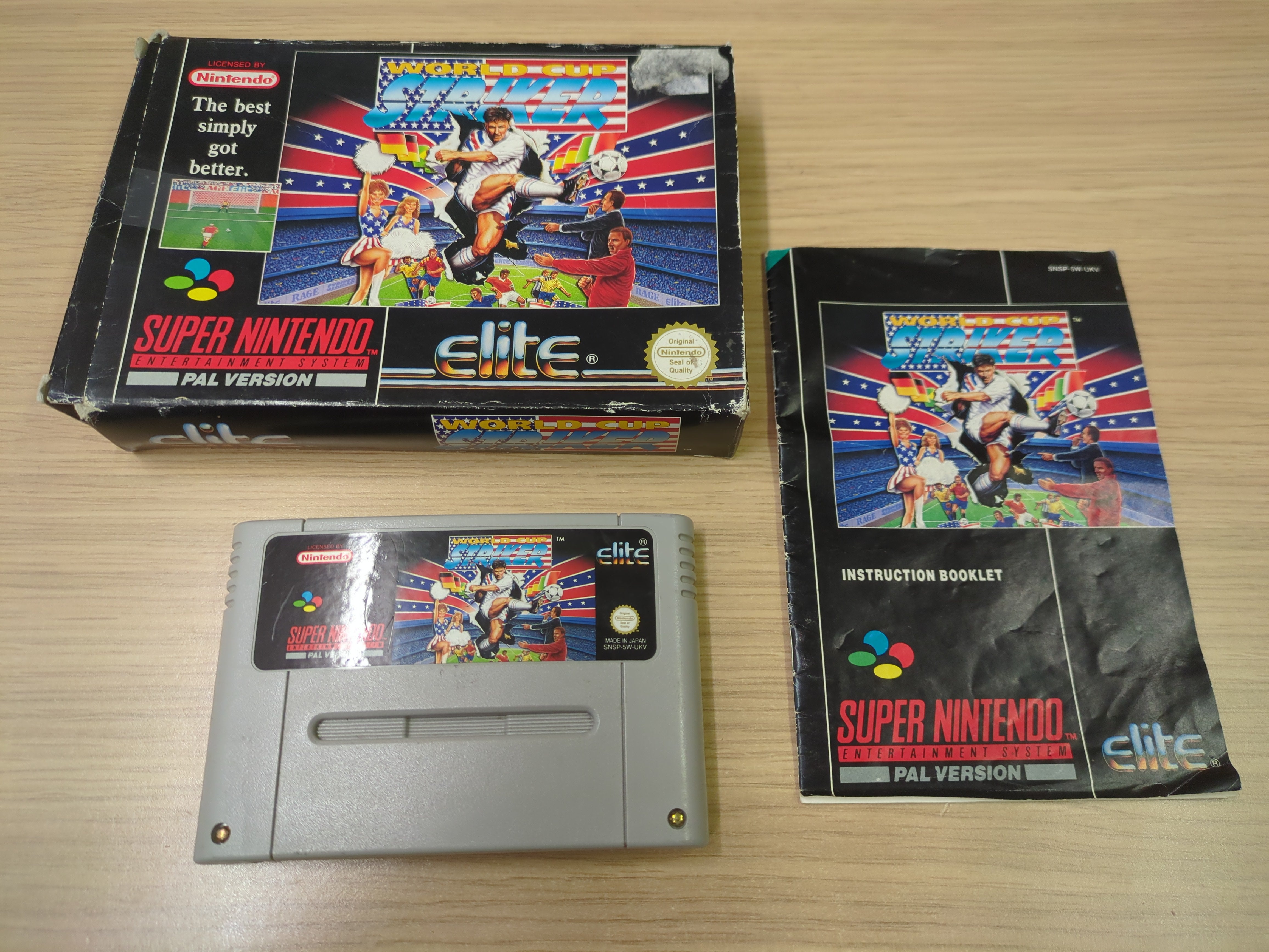 World Cup Striker Super Nintendo SNES game Boxed World Cup Striker Super Nintendo SNES game Boxed